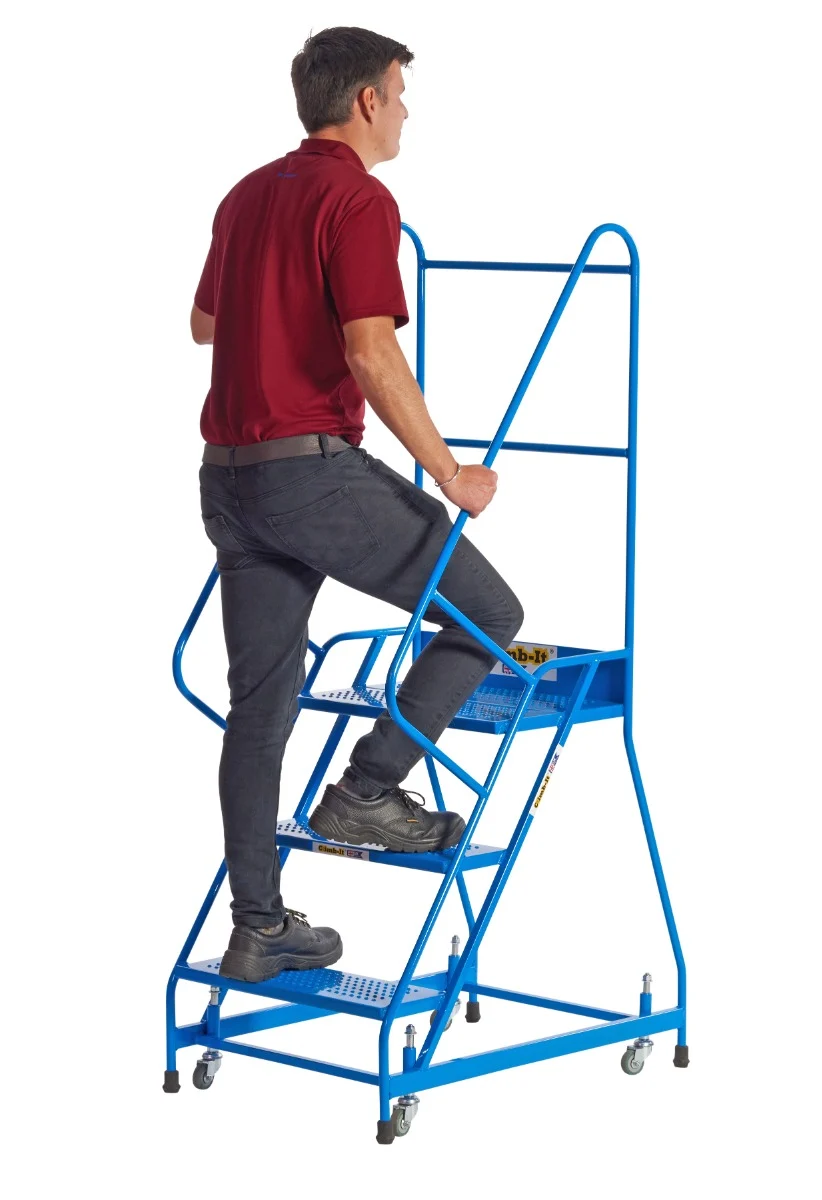 Climb-It UK Spring Load Steps - Image 3
