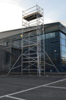 Podiums & Lift Cages